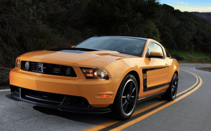 Hoztunk is, meg nem is - Európába négyhengeres motorral érkezik a Ford Mustang