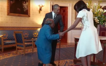 Táncra perdült örömében egy 106 éves hölgy, mert találkozhatott Obama elnökkel