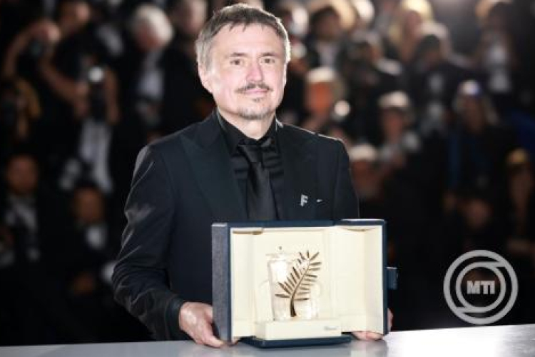 Cannes - Román film nyerte az Arany Pálmát, orosz rendezőé a Nagydíj