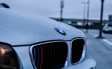Rekordeladásokkal zárta a 2017-et a BMW Magyarországon