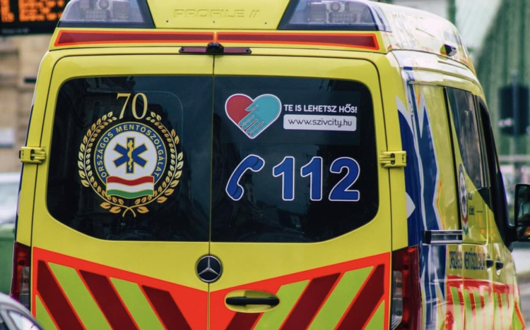 Mentők napja - Mintegy 2,3 millió beteget látnak el évente a mentők